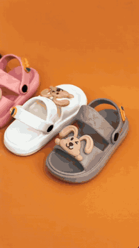 صندل طفله 24.30 الكارتون ٢٤ زوج الكارتون ٥٢ الف  07702573090 وتساب جمل...