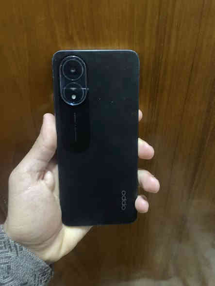 السلام عليكم مره خصت الادمن اوبو A18الجهاز جديد كل غراضه كامله الجهاز ما مستخدم هواي جديد بعده بل ضمان سعره ١٢٥وبيه مجال عنواني بغداد الدوره ابو دشير رقمي للتواصل ***********واتساب
