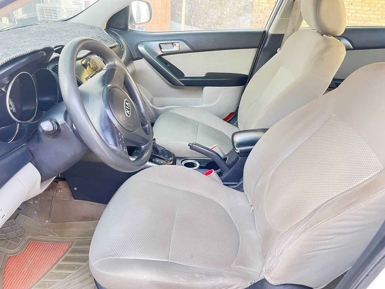 سلام عليكم
كيا سيراتو خليجي دوش موديل2012 شرط التحويل
محرك مفتوح مجفت قبل شهر الله شاهد كل غراضه اصليات كلفني مليون شغل درجه اولى يعني رجع جديد لا تبخير ولا تنقيص ، كير مكفول اوتو +عادي 6نمر  ، تدفئة تبريد ، مري كهرباء تحكم ستيرن ، رقمها بابل بأسمي سنويه لل 2029 السياره ماشيه 160 الف قابله للزياده حادثها موضح بالصور السعر 105 وبيها مجال بسيط مكانها بابل المحاويل 
***********
