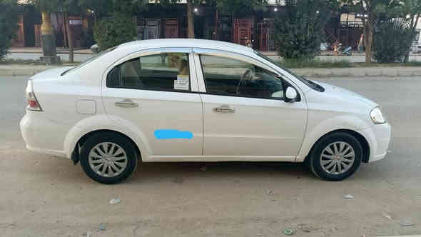 افيو ٢٠٠٨ (خليجي)
محرك مسكر (لاستيك ولف تبخير ويقطع)
كير اوتماتيك جيد جدا
جام اربعه كهرباء سنتر لوك
صدر ٨٠٪
تبريد جان يشتغل وحاليا ميشتغل
بيها مكانت بارد فقط موضح بالصور
داخل نظيف
مكاني بغداد السيدية
السعر ٥٨ ورقة
رقم الهاتف ***********
