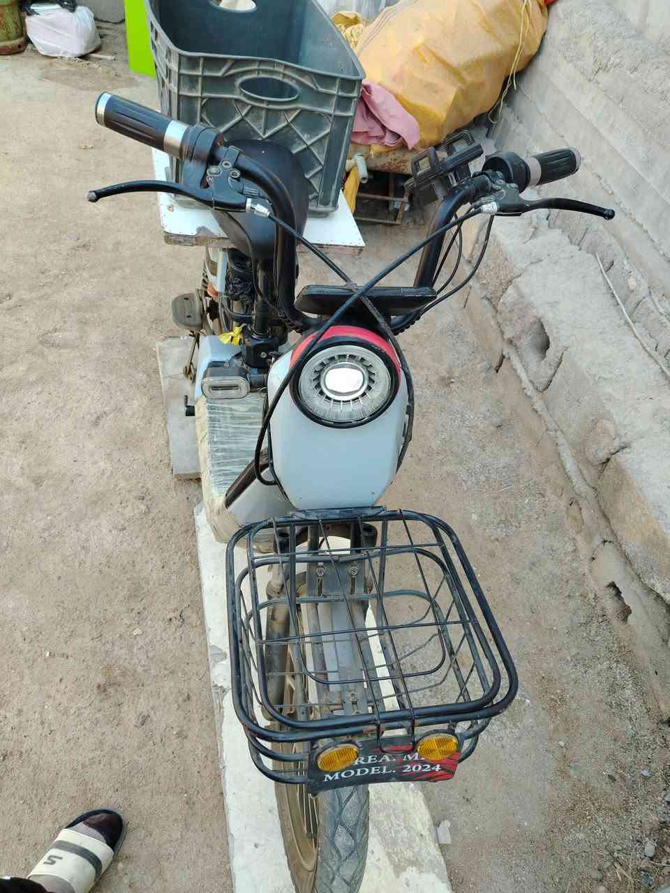 دراجه شحن للبيع شغاله السعر 300 وبيها مجال


**إذا كنت صاحب هذا الإعلان وتريد حذفه لأي سبب، رجاءا أرسل رسالة إلى الدعم الفني**