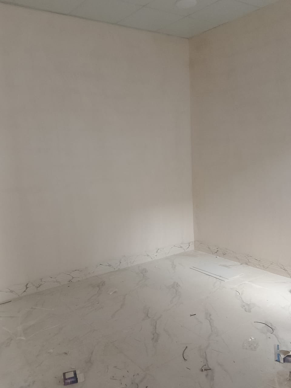 اعلان رقم (627)📢📢📢
——————————
#دارللبیع مساحة 100متر
#فول سیرامیك بناء حدیث
#صفر مامسكون zero
#نظام دكت مركزي 
#الموقع دروازة
#قرب مدرسة بيخود 
#سعر فقط 25 مليون 
#استفسار
***********
***********
#عقارات_قرەحسن2
——————————-
خانوو بۆ فڕۆشتن 100مەتر
فول کاشی و بینای نوێیە
سفرە و ماڵی تێ نەچووە
سیستەمی دکتە
شوێن دەروازە 
نزیك مەکتەب بێخود
نرخ تەنها 25ملیون
***********
***********
