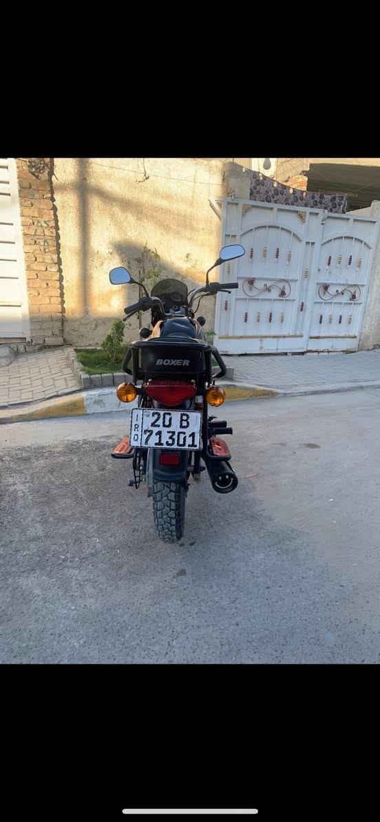 سلام عليكم بوكسر موديل 22 مرقمه تحويل ثاني يوم رقم ديالى مشروع وطني تحويل هنا بغداد درجه كهربائيه كله شغله مكينه خير من الله مجفته وكله ناعمه كلش شلعه معدل خير من الله درجه جهازه على آخر حبه مكاني بغداد بلديات صحفين السعر2.200 بيه مجال الرقم *********** لي ما يعجبه السعر لا يدك عليه
