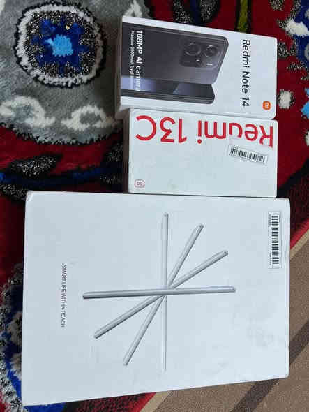 شلعه وحده 
ريدمي 13C ذاكره 128 جديد
ريدميnote 14 ذاكره 128 جديد
ايباد جديد كامل ملحقات كيبور مارس قلم كامل ذاكره 128 جديد غير مستخدم 
قيم بالي يرضي الله 
متوفر توصيل ***********
