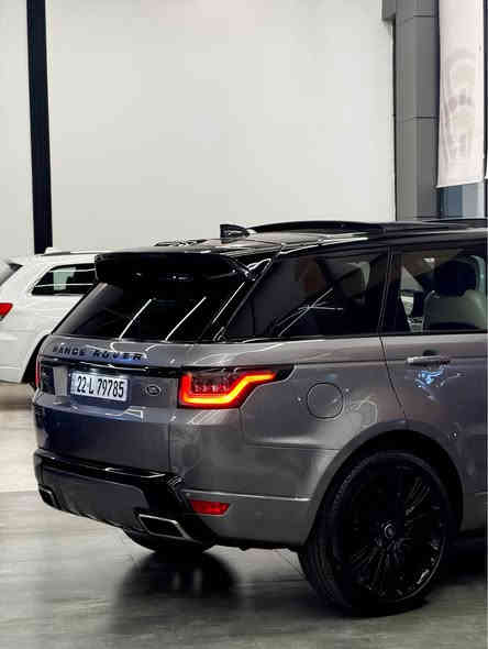 Range rover sport 2020 

رنج روفر P525 سبورت HSE  كفالة 

مواصفات 1على 1 وارد امريكي 

محرك 5000 v8 سوبرجارج مكفول 📦

اب قوة 518 حصان 🐎 🔥 

گير 8 غيارات ZF 

ماشية 68 مايل فقط 

زمان دولي اينتربول 

مكفولة ولا شخط بيه 

سعر 449 ورقة جوه كل السوك 

مكان اربيل معرض بيار حميد صالح 

واتساب *********** أربيل
