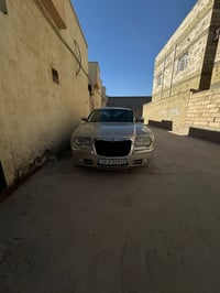 اوباما مديل ٢٠١٠كصه قماره فقط جاهزة من كلشي اي استفسار هذه رقمي ٠٧٧١٢٥...