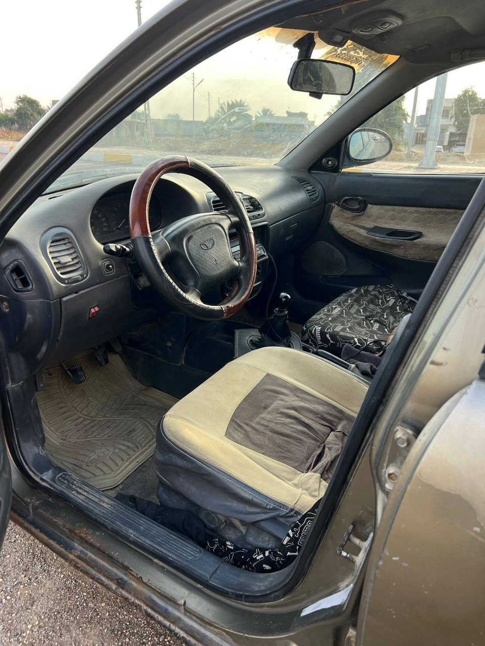 نوبرا 97 محرك 1800 كير عادي جاهزه كير محرك صدر تبريد كمبريسر فقط بدون حادث يحتاج الهه صبغ حزام السعر 22 بي مجال قليل مكان الانبار الخالديه رقم الهاتف***********
