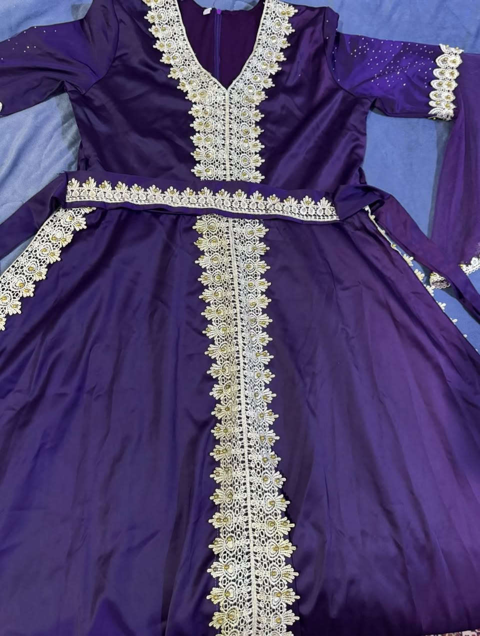 الفستقي ٢٥
البنفسجي فستان ٢٥
الفستان الشت ٣٥

مستعمل نظيف


**إذا كنت صاحب هذا الإعلان وتريد حذفه لأي سبب، رجاءا أرسل رسالة إلى الدعم الفني**