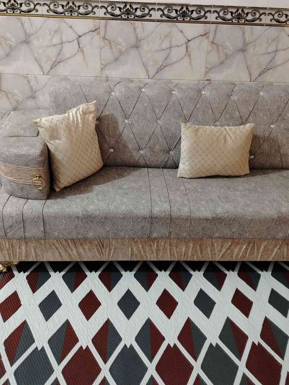 تخم تسكام بلوك اسود صار عندي شهر طوله ٦متار ونص سبب البيع مو ع كد مكاني سعره ٣٩٠وبيه مجال لشراي فقط استفسار ع واتساب ***********
