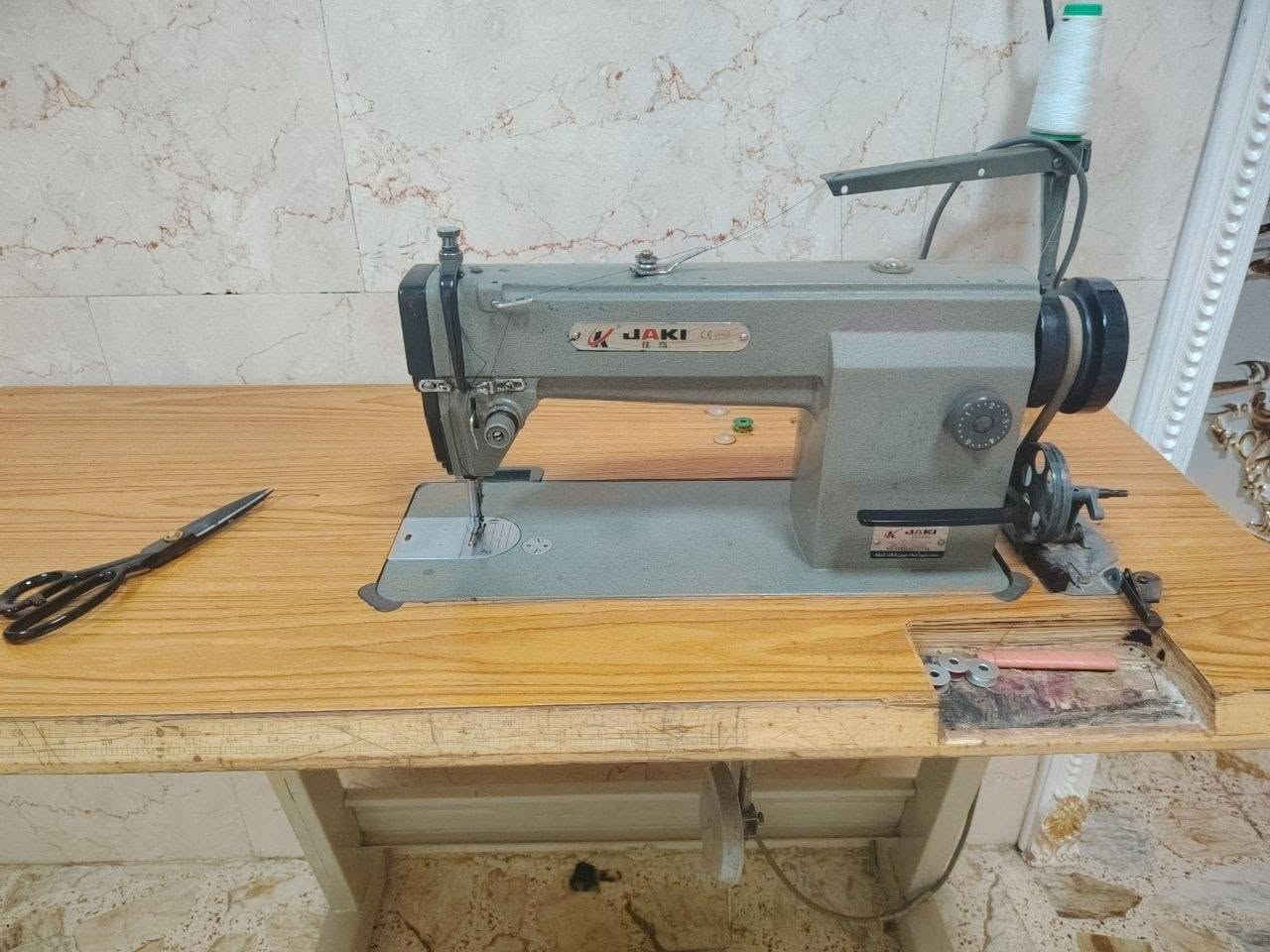 مكينه خياطه شغاله على الفحص السعر 275 وبيها مجال


**إذا كنت صاحب هذا الإعلان وتريد حذفه لأي سبب، رجاءا أرسل رسالة إلى الدعم الفني**