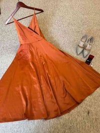 بدلات • مستخدمات