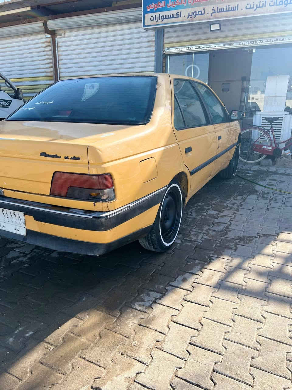 السلام عليكم 
بيجو 405مديل 2010
سياره كفاله من حداديه من مكينه كير تخم تاير 
باتري داينمو  بخاخات كهربائيات  كله جديد سياره ما عايزهاا  برغي من فضل الله مكان السياره نجف/كوفه/شارع المعمل
رقم (***********)
