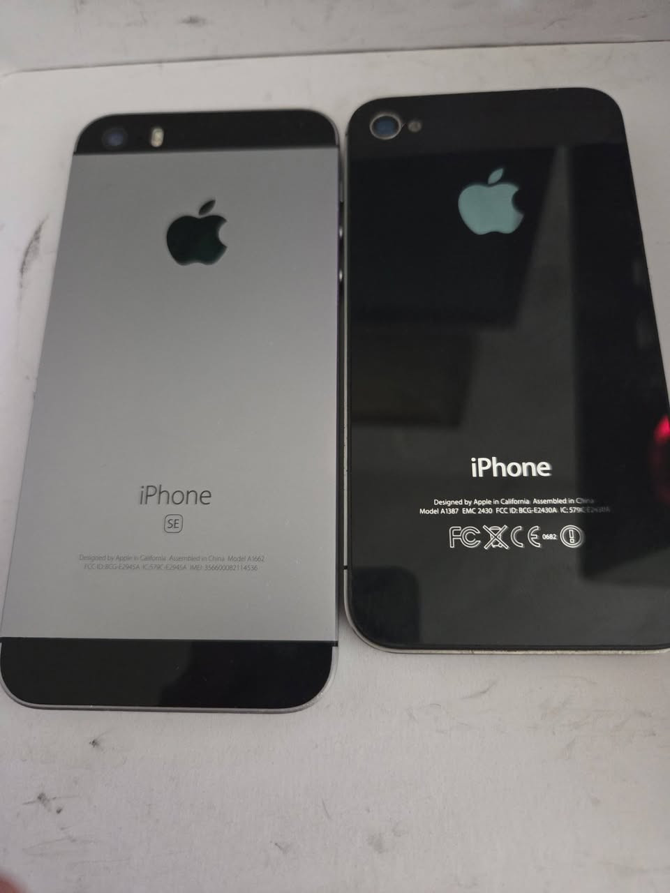 تلفونات مال امازون
مقفولات برمز 
ابيحن اثنيناتهن ب 50 
وتوصيل موجود


**إذا كنت صاحب هذا الإعلان وتريد حذفه لأي سبب، رجاءا أرسل رسالة إلى الدعم الفني**