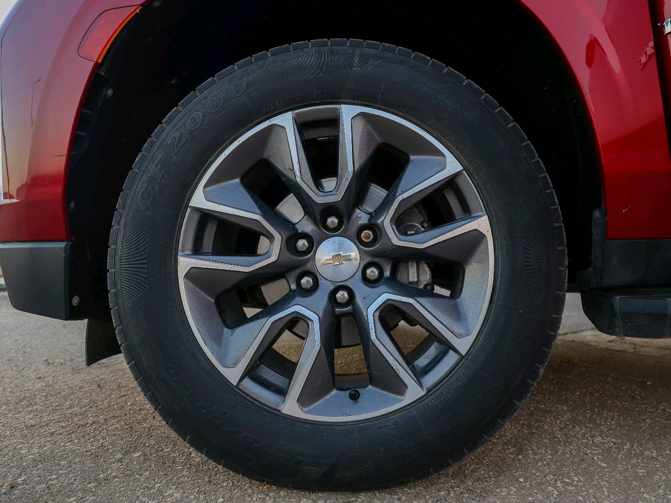 تاهو 2021 Tahoe 
 للبيع او المراوس بلاسايد او توليرايد او سرونتو  حديث 
وارد أمريكي لون احمر بدون حادث كلين تايتل 
بيها بوسه + شخط والباقي مكفول 
مواصفات LT فول 1/1
١_بانوراما سقف طويل 
٢_كشنات جلد لون مميز +كشنات كهربائية
٣_ 5بصمات 
٤_شاشه كبيره وشاحن وايرلس 
٥_ جنطه كهربائية
٦_ويل كروم حجم 20 
٧ كشنات منفصل VIP 
٥ كامرات 360درجه 
تبريد تدفئة بالكشنات
سستم سماعات مضخم Bose
محرك 5300 المرغوب 
الشاصي 1GNSCNKD5MR143614
 رقم اربيل باسمي تحويل ثاني يوم سنويه جديده 
السياره مضلله رسمي 80% وبيها كتاب من المرور 
 السعر 400 وبيها مجال 
***********
