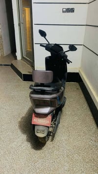 اومراوس • دراجة كهربائية • قابل تفاوض