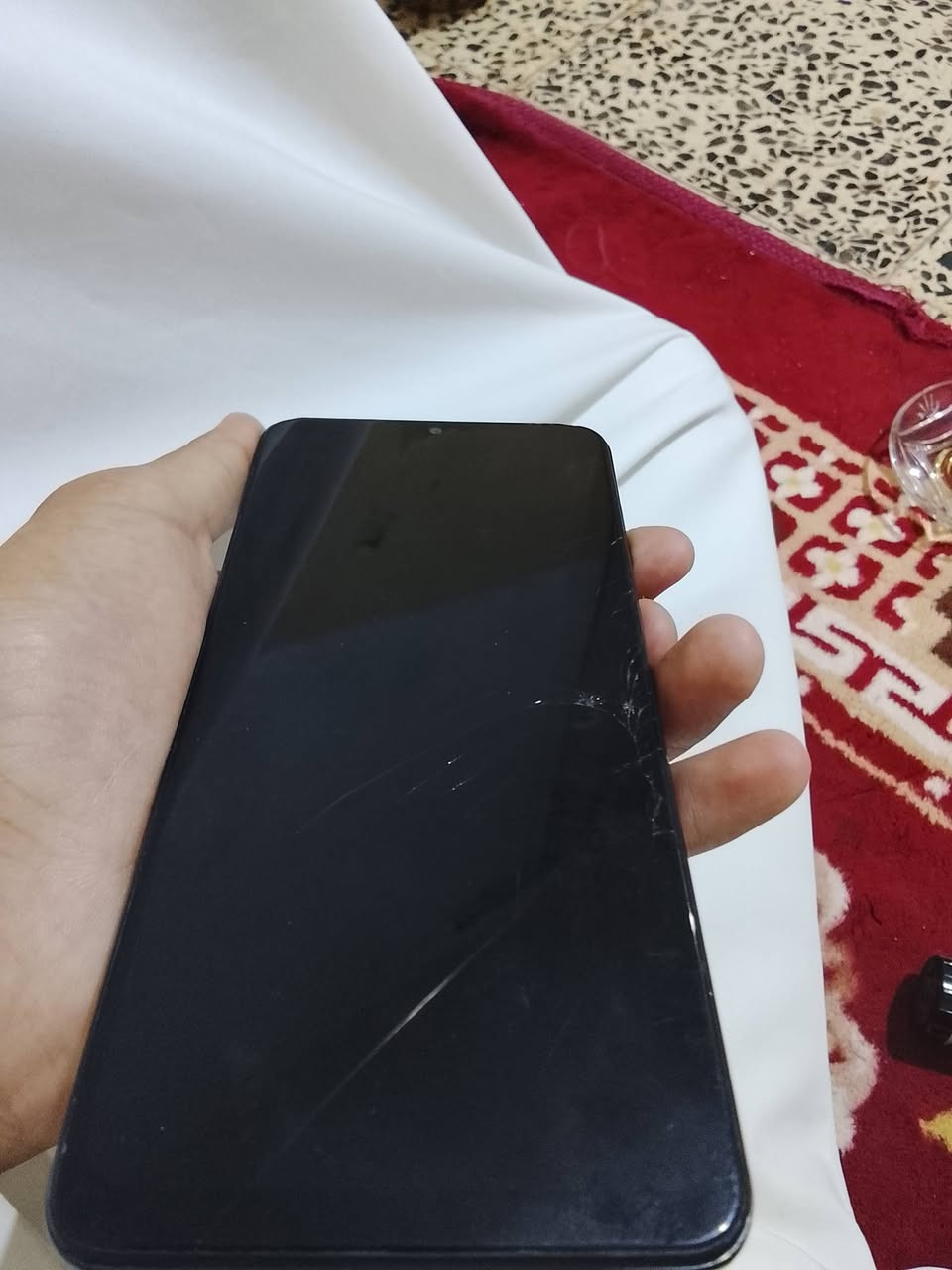 اي 12نظيف ما مفتوح ابد شرط نظافة سبعين بالمية ما مبدل بي اي شي شاشه بيها فطور بسيطه

رقمي ***********
