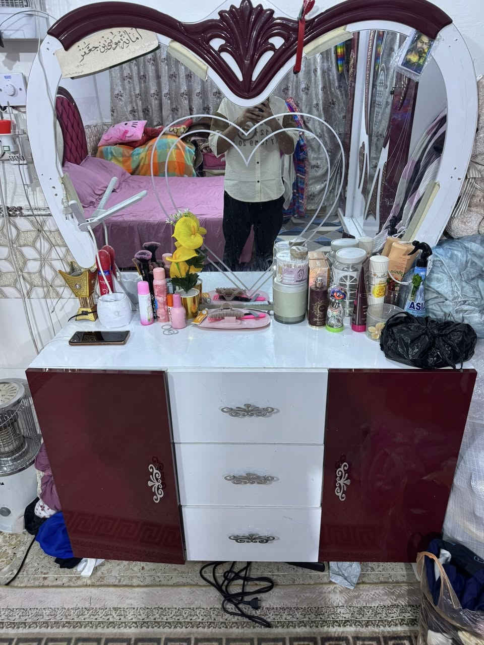 السلام عليكم غرفه نوم للبيع 7قطع مكاني بغداد ابو دشير  مقابيل المستوصف رقمي ***********
