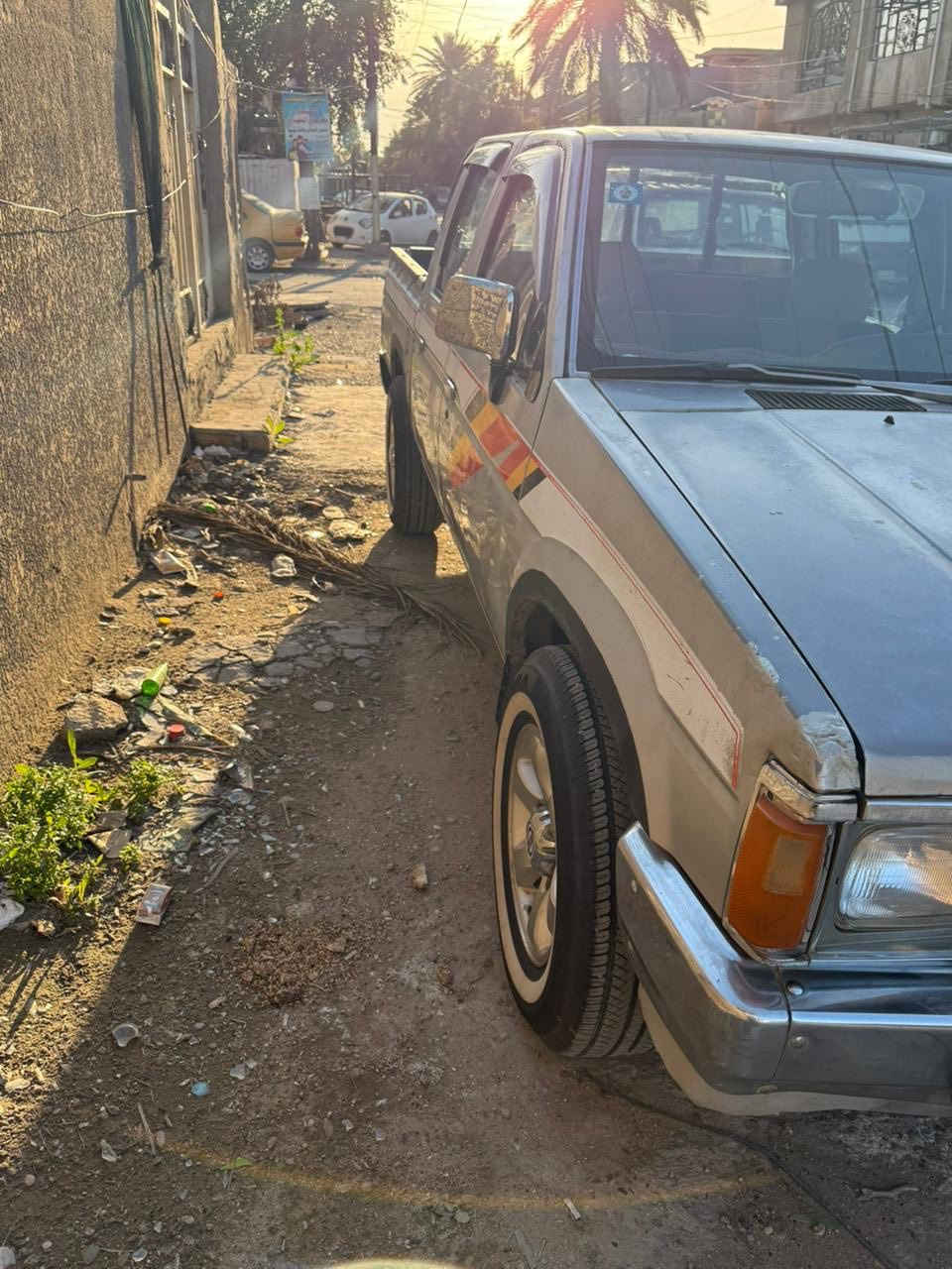 بيكب نيسان ٨٨ بلاديه بيه جراد مكفوله من الضربة تخم تاير ويل كب ١٥ تبريد تدفئة شغالات صدر امامي خلفي ١٠٠/١٠٠ كهربائيات كله شغاله دسك امامي كير خمس نمر بسمي رقم أنبار انكليزي عارضه ب40 وبيه مجال بسيط مكان بغداد  رجاءاً الموشراي ليتصل
***********
