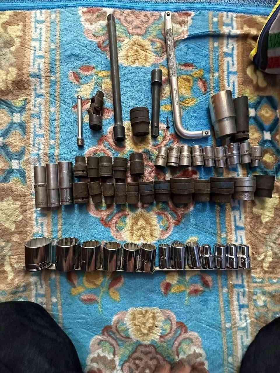 عدد اصلية أمريكية العنوان بغداد الشعب ***********

