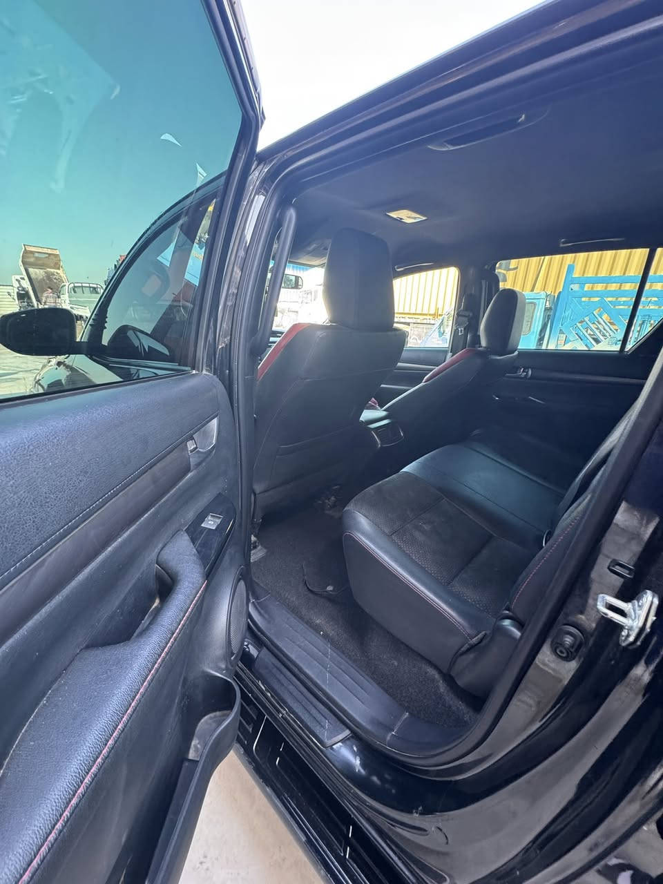 السلام عليكم هايلوكس GR ٢٠٢٣ للبيع سياره فول مواصفات كامرات ورادار كفاله عامه من الدعاميه للدعاميه ومغلفه ppf بالكامل بأسمي السياره للاستفسار ***********
