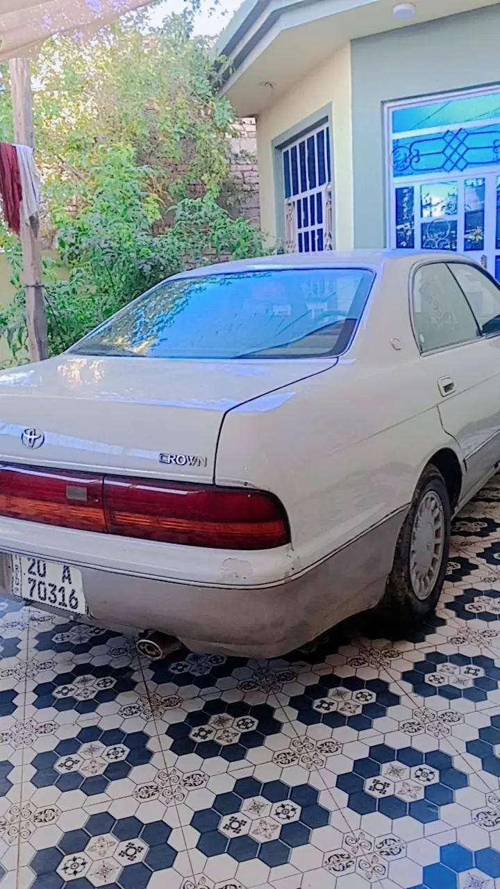 السلام عليكم بطة متصل موديل 92 رقم ديالى بسمي دولي وهزة جديدة  كفالة كير محرك مصبوغة عام بدون ضربة تبريد شغال مابيهة نقص السعر 50 وبيهة مجال *********** اذا مراوس بتكسي ترهم
