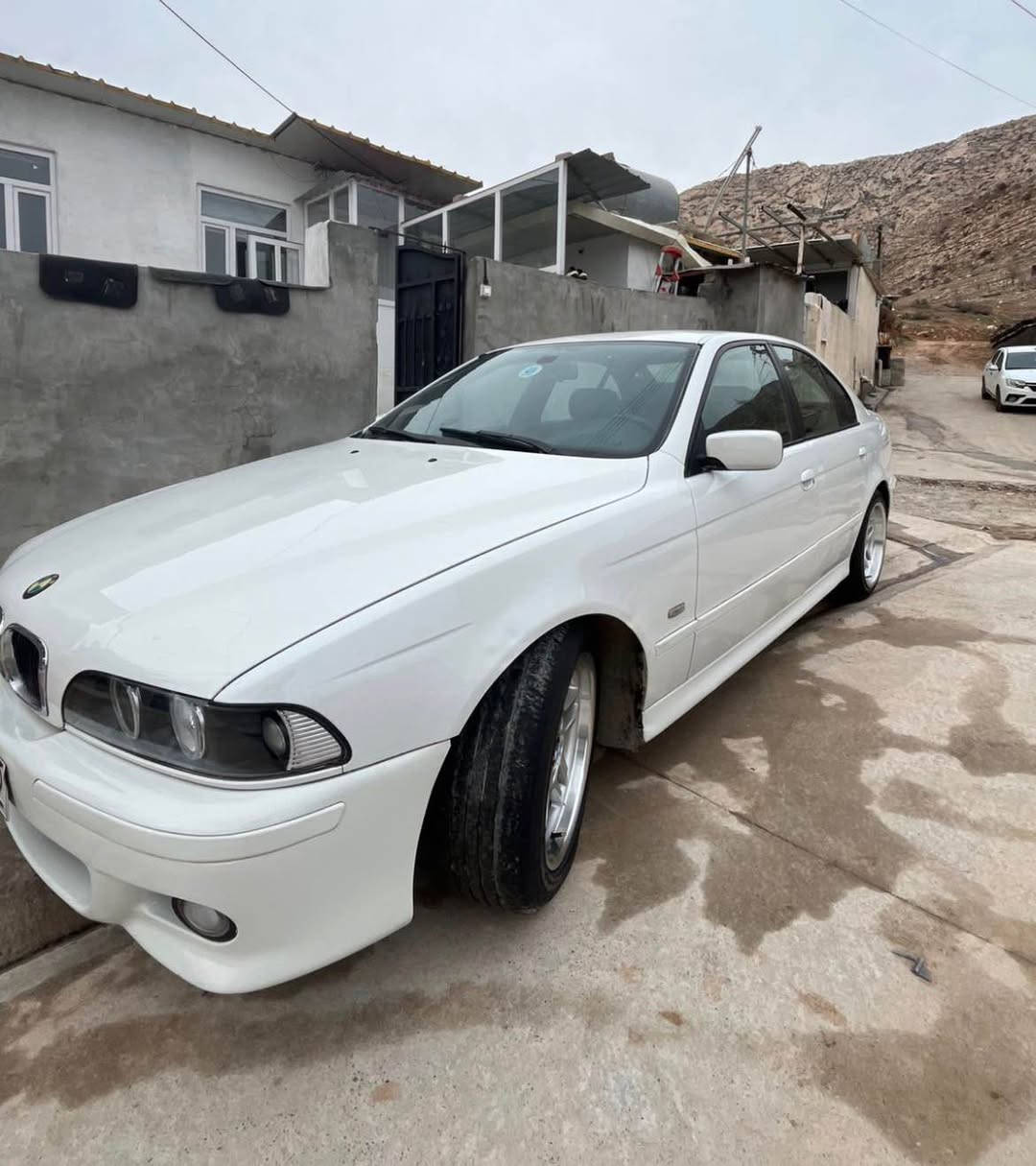 بيم ٥٢٥ بي دعم سبغ منفس ابراهيم خليل موديل ١٩٩٨ سعر ٦٨ مجال تله فون *********** دهوك, العراق
