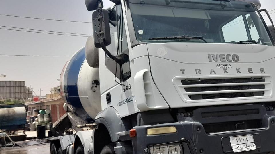 افيكو 2005 شكل 2007
سياره نظيفه وجاهزه 
جدر 10 متر 
السعر 260 مكانه كربلاء 
‭0773 382 7380‬
