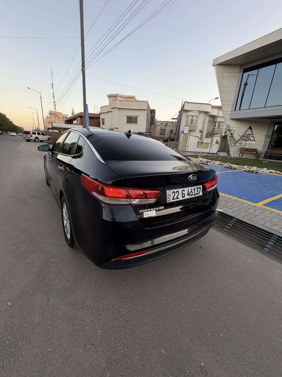 السلام عليكم
كيا اوبتيما 2016  رقم اربيل الجديد هزه وسنويه جديده بأسم شركه لا مطلوبه ولا عليها ضريبه وجداً مضمونه تحويل او وكاله 
......  
السياره حادثها فقط بنيد وضرر سطحي لا شواصي ولا لغد كفاله وصبغ گد شبر بلصندوق
علماً بأن السياره ماشيه 79 ميل 
علماً مكينه كير حداده كلشي نضيف بيها ومابيها اي نقص 
داخل بيجي 
شاشه 
تحكم استيرن 
بيع فقط 
سعر 120 وبيها مجال 
العنوان البصره المعقل
رقم الهاتف ***********
