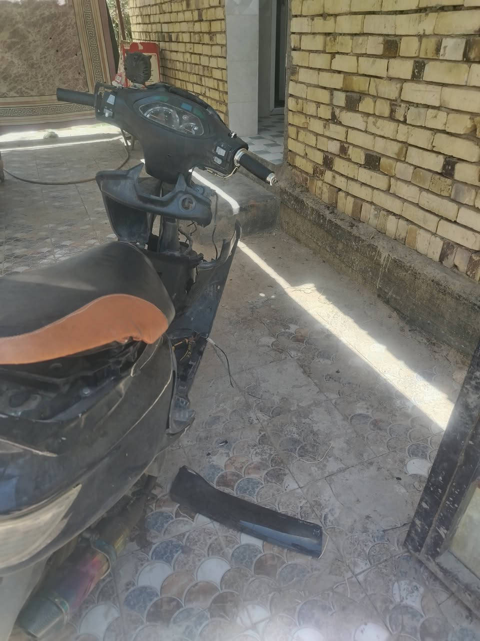 من رخصه الادمن دراجه فراشه فحل حادثهه مثل ماوضح بل صوره مكينه مفتوحه بس بستم شكد تسوه قيم وخذ مستعجل عله البيعه وتكاتب وياك كفاله عن سرقه وصالنصه توبو الرياضيه الاتصال عله هذه الرقم ***********العنوان الصلاحيه
