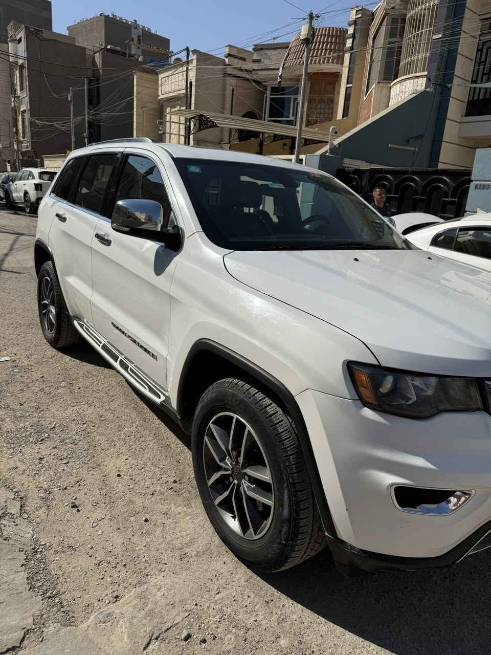 السلام عليكم
جيب كراند شيروكي موديل 2020 وارد امريكي
التفاصيل التواصل على الرقم الاتي
***********
