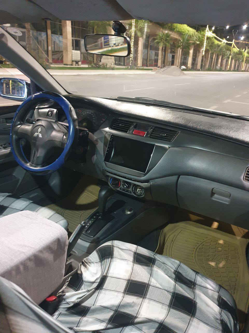 السلام عليكم للبيع او مراوس
السعر (٧٣ ورقه وبيها مجال) رقم اربيل محرك جديد 1.5 اقتصادي ، تدفئه تبريد سياره بدون صبغ فابلون اثر جراد، فقط بنيد مبدل نفس لون وبيها شخوط بسيطه (النقوصات/ اذن محرك وميزانيه وبلنص ) عنوان سياره بغداد واتس(***********)
