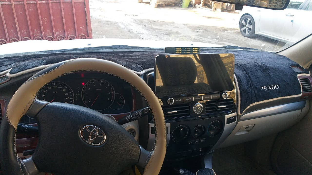 السلام عليكم 
 برادو موديل 2008سياره خير من الله 
رقم بغداد  مميز بسمي 
تبريد 3قطع ثلج 
صدره  نضيف 
كير مكينه خير من الله لا تنقيص ولا تبخير 
كهرباياته كله شغاله 
شاشه +كامره
جام كهرباء 
السياره مضبوغه حزام 
ترهم مراوس 
***********
عنوان  بغداد الجديده
