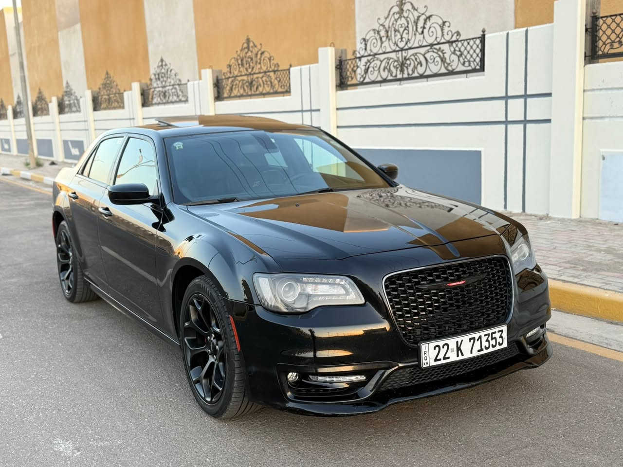 السلام عليكم اخوااان .. بيع فقطط
انسسب سعرر 258 ورقه 🔥🔥

كريسلر اوباما S300 2018
رقم أربيل باسمي تحويل مباشر 
عداد المسافه : 68 الف mill
حجم المحرك : 6 سلندر 3600 تو ويل 
الضرر : بدون اي ضرر كفاله عامه 

المواصفات S فول مواصفات 
بانوراما سقف - بصمة تشغيل وابواب 
تشغيل عن بعد - مقاعد جلد تحكم كهرباء 
مقاعد تدفئه - ستيرن تدفئه - تبريد قطعتين 
وباقي المواصفات المعروفه

للاستفسار الاتصال ***********
مهندس حسين 📍 كربلاء - حي الحسين
شركة_المتحدة_لمزادات_السيارات_الامريكيه
