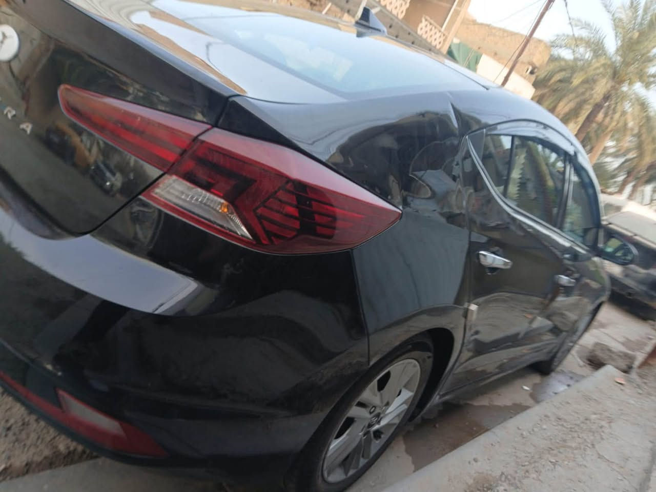 السلام عليكم التنرا موديل 20 وارد امريكي حادث فقط جاملغ خلفي من جهت راكب رقم ***********
