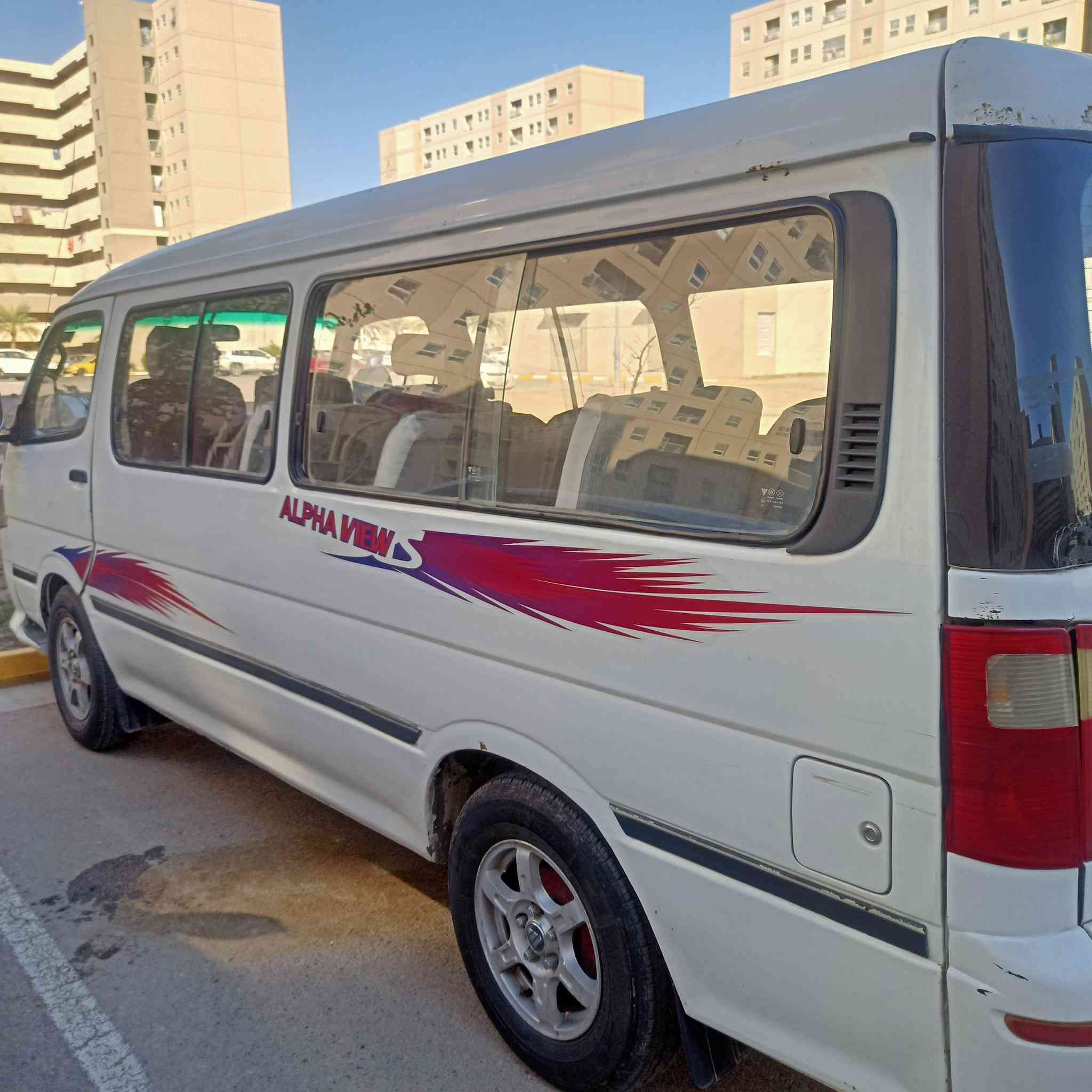 سياره للبيع فتون موديل 2011 محرك ياباني رقم بغداد انكليزي لاتصال ***********
