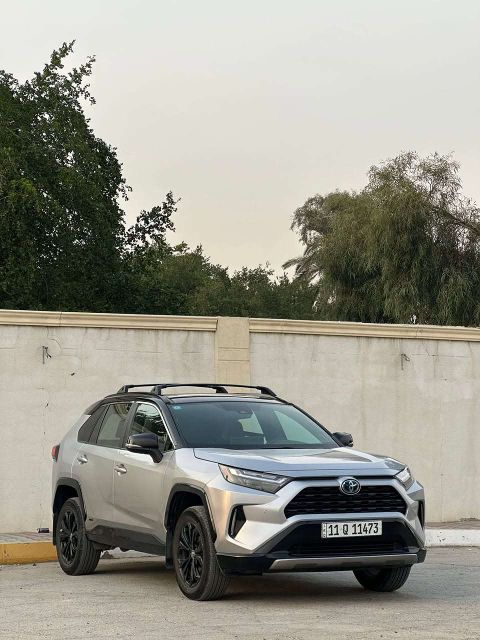 السلام عليكم 
تيوتا راف فور 2024 XSE فول هايبرد رقم بغداد وصور الحادث مرفقة بدون ايرباك 
المواصفات : بانوراما / بصمة / TWO COLOR / جنطة كهرباء / خزن ميموري / جلد / كشن كهرباء / تدفئة كشنات / ويل كب بلاك كبير / فور ويل / 3 انظمة قيادة / حساس امامي و خلفي / رادار امامي / رادار جانبي / سمعات سيستم صوت / هندبريك دكمة / اوتو هولد / مانع انحدار / مانع انزلاق / قطعتين تبريد / اشاير مري / لايت زنون / LED امامي وخلفي / دبل صالنصة / شاشة كبيرة / محرك 2500
مكاني الكاظمية 
للتواصل والاستفسار 
***********
