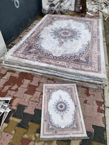 وجبة جديدة قياس 2*3
موكيت برلنت تركي الآصلي 
ضمان غسل 3 سنوات 
ألوان ثابتة ✅

#بيتي للاثاث المنزلي والمفروشات 🥇

 العنوان 🌏 
العزيزية _ شارع الاطباء الفرع الي مجاور كوزمتك هايدي داخل الفرع 📍
للحجز والاستفسار مراسلة  الصفحه او واتساب 
***********توصيل
