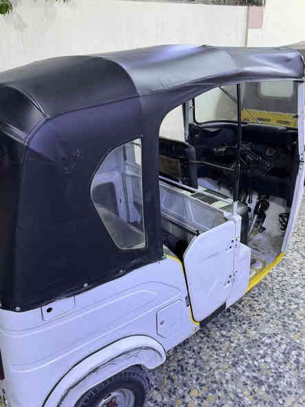 السلام عليكم تكتك موديل 2022 رقم وسنويه بغداد تحويل ثاني يوم السعر (7250) مكاني الكماليه رقمي ***********
