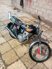 دراجه للبيع 4 قير موديل 23 كلك بدون اوراق سعر 550 بمجال 07822127257