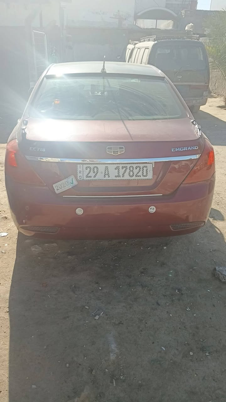 السلام عليكم  مكراند للبيع سياره باسمي رقم انجليزي موديل 2013 نظافه فول تدفئه تبريد شغال فتحه بالقماره شغاله كلها شغاله خير من الله السياره محوره ماكينه كورولا 1800 ماكينه وكير جدد الغرفه فول كل خياس ماكو مكاني نجف شارع المطار سعر 60 وبيها مجال هذا الرقم*********** اكو مقطع فيديو شوف بعينك
