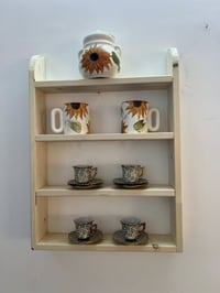 رف ٤ طبقات • ٦٠×٤٣ سم • تفصيل حسب الطلب