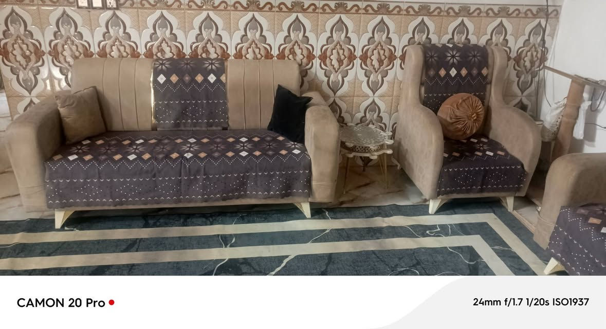 للبيع تخم تركي 10مقاعدالعنوان زين القوس شارع الملة نهاية السعر 300بي مجال شراي تصال***********اوتصال ***********
