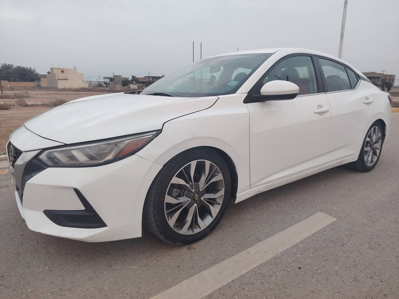 نيسان سنترا  2020 وارد امريكي
((بدون صبغ)) 
 كفاله محرك 4 سلندر سعة 2000 سيسي  149 حصان
 كير أوتوماتيكي (CVT)،
 (رادار، كاميرا خلفية/360، شاشة كبيرة)،
صور الحادث موجودة رقم بغداد انگليزي تحويل مباشر
 مكانها ديالى بعقوبة السعر 122 وبيها مجال قليل
 للاستفسار الاتصال على الرقم ***********
