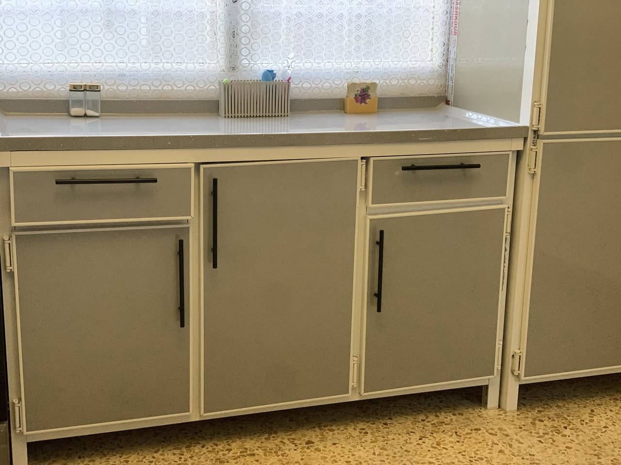 سلام عليكم كاونتر جديد للبيع


**إذا كنت صاحب هذا الإعلان وتريد حذفه لأي سبب، رجاءا أرسل رسالة إلى الدعم الفني**