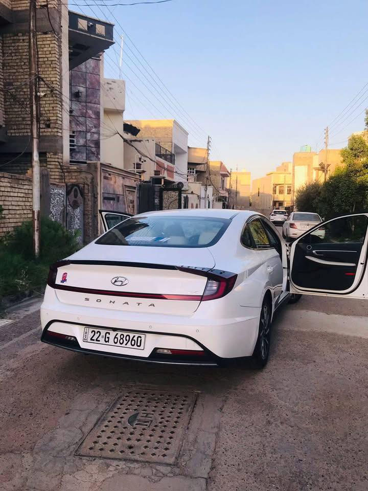 سلام عليكم للبيع سوناتا2020
نص قطعه صبغ جاملغ امامي ايسر اثر دحجه 
رقم اربيل جديد باسمنه تحويل مباشر سعر سيارة 160 بيه مجال مكانه بغداد  للاستفسار : ***********
متواجد واتساب ايضاً
