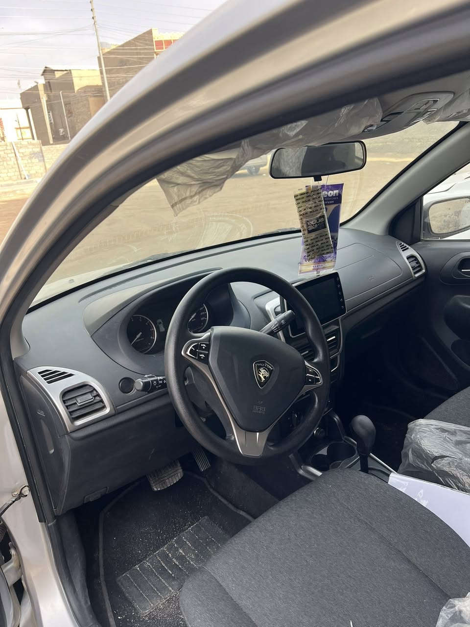 السلام عليكم للبيع سيارة ابروتون مديل2024سيارة زيروو مكفوله كفاله عامه سعر 110 مكاني بصرة ***********
