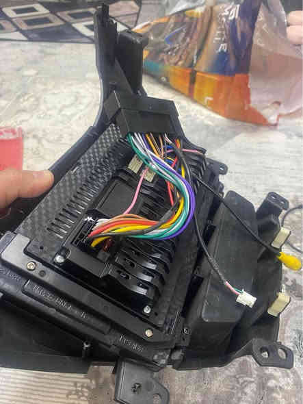 شاشە ئایپاد بۆ  فرۆشتن یەک مانگ بەکار ھاتوە ١٥٠$ ی پێ دراوە بەشەرت جی پی ئێس و کامل وایەری لەگەڵە
قفڵی ١٠٠$ 
بۆ پەیوەندی *********** السليمانية
