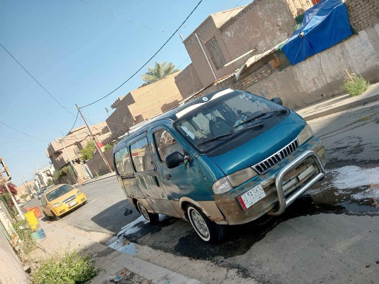 السلام عليكم سياره للبيع كير مكينه خير من الله تخم تاير جديد راعيهه بل حله مكان سياره ديوانيه قضاء شاميه عدي وكاله بيهه ام الباركود سعر 30 وبيهه مجال حك جيه أي ستفسار اتصل عل رقم ***********
