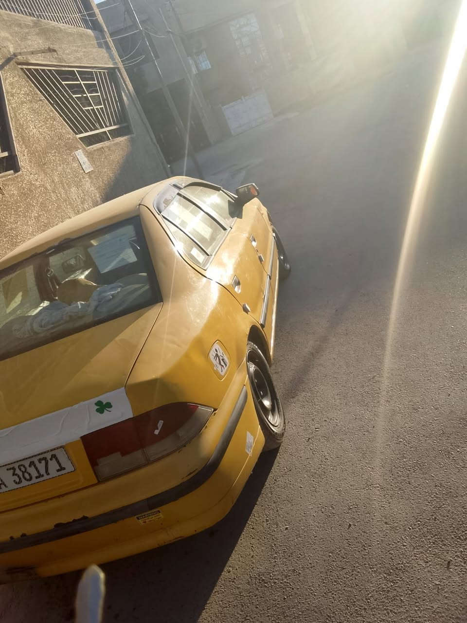 سمند  موديل 2011 نضيفه شوفة عينك لا تبخير ولا تنقيص سياره خير من الله السعر 35 ورقه بيها مجال حك الجيه مكانه بغداد حي العلام شارع البدالة مكلف بل نشر 
الاتصال عله الرقم  ***********
