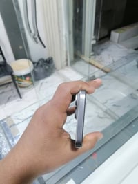 ايفون ١٥ برو ماكس • ٢٥٦ • مبدل شاشه